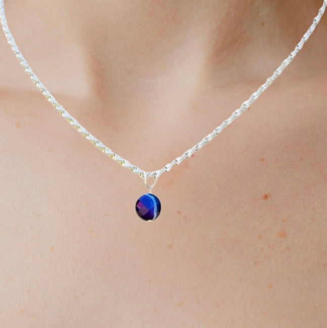 Natural Dyed Agate Pendant Necklace – Faceted Gemstone on Silver Plated Chain